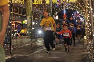 BIB: 3466, 3002
                            <button type="button" onclick="openModal(26274674)" class="btn btn-primary btn-sm float-right btn-popup" data-toggle="modal" data-target=".modal-high-quality">
                        <i class="fas fa-shopping-cart"></i> Add to Cart
                    </button>
                                            <button type="button" onclick="isThisMe(26274674, true)" class="btn btn-success btn-sm float-right btn-popup btn-isme hidden" data-toggle="tooltip" data-placement="bottom" title="นี่คือรูปของคุณใช่ไหม คลิกที่นี่เพื่อเอาเข้าอัลบั้ม">
                        <i class="fas fa-plus"></i> Add to album
                    </button>
                    <button type="button" onclick="isThisMe(26274674, false)" class="btn btn-warning btn-sm float-right btn-popup btn-isnotme hidden">
                        <i class="fas fa-ban"></i> Remove from album
                    </button>